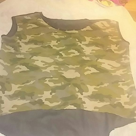 Shirt - Picture 1 of 1